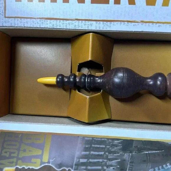 Harry Potter Magical Artifacts Wands - Picture 3 of 4